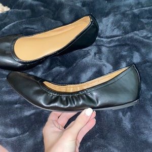 Sz 8.5 Black Dress Flats